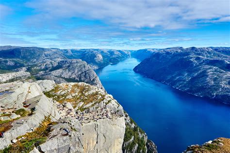 Ota yhteys sivuun finlande liittymällä facebookiin tänään. La Norvège offre une montagne à la Finlande | Votre ...