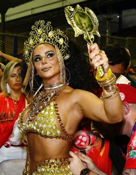 Viviane araújo, rainha de verdade. Carnaval 2019: Viviane Araújo, a rainha de bateria do ...