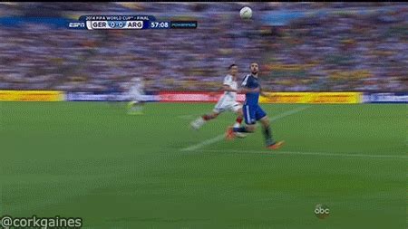 450x247 px download gif 2014 world cup, argentine, deutschland, or share argentina, germany, you can share gif neuer, allemagne. Neuer Vs Higuain penalty call : soccer