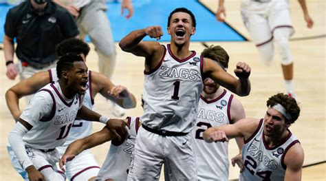 Bulls trade elton brand to clippers for brian skinner and the rights to tyson chandler. NBA : Qui est Jalen Suggs, potentiel Top 3 de la draft 2021