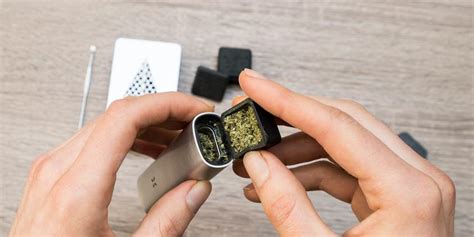 Also, weed vape pens are easily portable and discreet when you are out and about. Visual Guide: How to Use a Dry Herb Vape Pen - Key to Cannabis