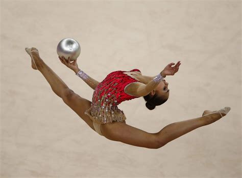 Gymnasts must be strong, flexible, agile, dexterous and coordinated. Художественная гимнастика - Team Russia