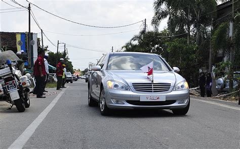 Tiga bentuk plat nombor pendaftaran kenderaan yang dibenarkan 1. Cool : Nombor Plat Kereta Sultan Kelantan (4 Gambar) | Aku ...