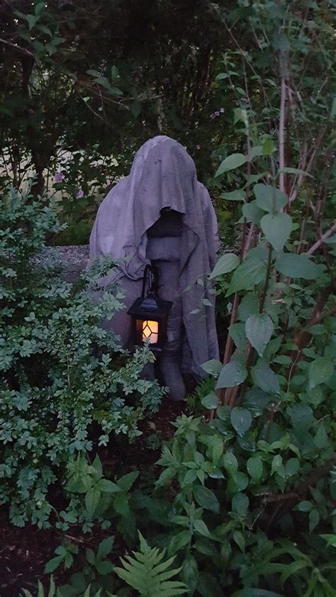 Wir zeigen euch schritt für schritt, wie ihr mit wenigen handgriffen euer zuhause in eine schaurige. chirkun.ru - DiyForYou | Halloween deko garten ...