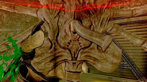 Do you like this video? Facehugger vs Helmet - Alien vs Predator #20 - YouTube