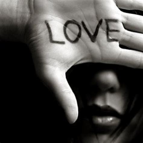 Make her happy with three magic words. Sweet Things to say to your girlfriend or wife to make her ...