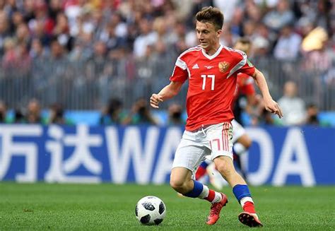 I moved in with ronaldo and anderson, who had just arrived at man utd. Tutti pazzi per Golovin: anche il Milan sul talento russo