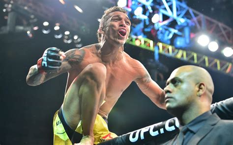 Michael chandler, with official sherdog mixed martial arts stats, photos, videos, and more for the lightweight fighter from brazil. Чарльз Оливейра пообещал закатить войну в поединке с ...