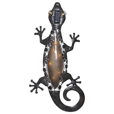 Alle unsere produkte der marke edelrostig werden in deutschland designt und hergestellt. LED Solar Deko Wandleuchte GECKO 52x27cm Eidechse Wandbild ...