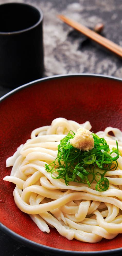 Bring a large, deep pot of water to a boil. Homemade Udon Noodles (手打ちうどん - Teuchi Udon) | Recipe ...