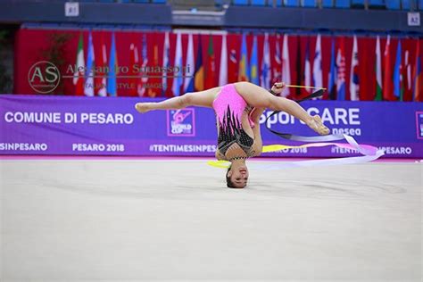 Barbie celebra milena baldassarri per la sua tenacia e perseveranza nel perseguire il suo sogno di bambina. Milena Baldassarri si qualifica alla finale al nastro ...