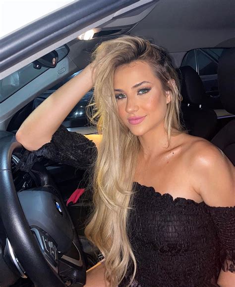 Gabriela piedade martins (born december 12, 1996), better known as gabi martins, is a brazilian singer and songwriter. Gabi Martins posa linda dentro de carro e brinca: "Se me ...