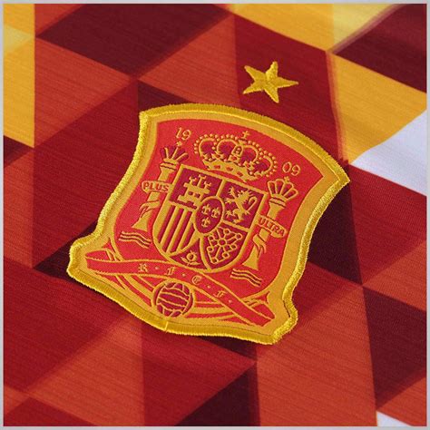 A goleira espanhola fez uma partida espetacular e parou nossas meninas. Camisa Seleção Da Espanha Il adidas 2016 Pronta Entrega ...