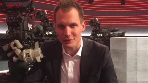 Jonas projer erklärt seinen abgang bei srf. SRF Arena: Jonas Projer ruft zum Mitdiskutieren auf - Medien