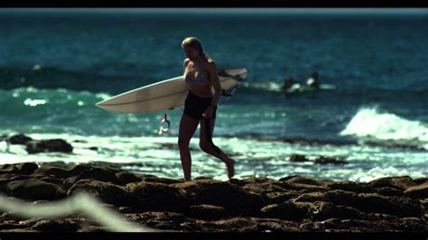 The Perfect Wave - 2014 Official Trailer (HD) - YouTube