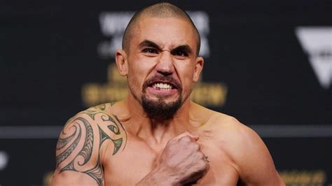 He defeated nick diaz on 1 week notice after replacing the injured tim boetsch. Robert Whittaker se zlobí na vedení UFC | MMA Shorties