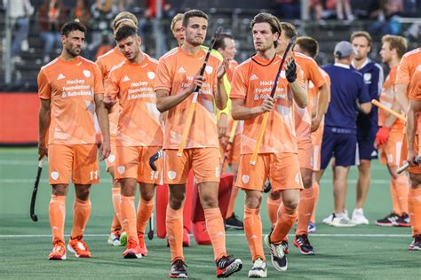 Frankrijk mist een paar belangrijke spelers. Duitsland en Nederland winnen opener EK hockey zonder ...