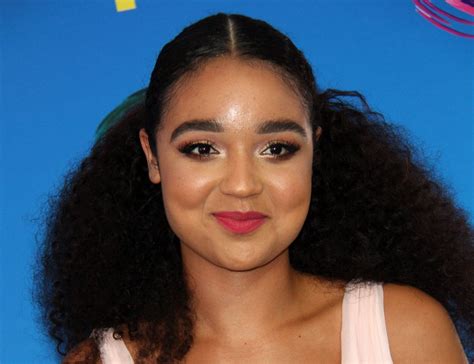 Aisha has long, slightly curly/wavy dark red brown hair, cerulean eyes, and dark skin. Aisha Dee - Teen Choice Awards in Los Angeles 08/13/2017 ...