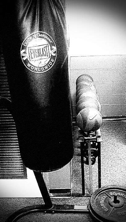 Check spelling or type a new query. Heavy bag | Heavy bag workout, Heavy bags, Martial arts