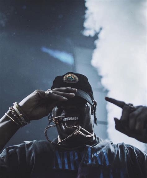 Download free wallpapers of travis scott in high resolution and high quality. Travis Scott — "I NEED FAKE NIGGAS TO GET WAY BACK…"