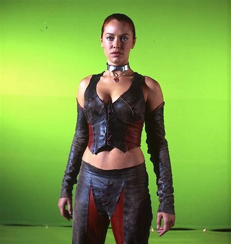 Rise of the machines (2003). BloodRayne - Rayne's Leather Arm Guard (Kristanna Loken)