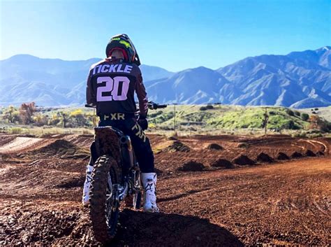 Go onboard with broc tickle during 450 moto 1 at round 4 of the 2020 lucas oil pro motocross championship in buchanan, michigan. Broc Tickle is weer een vrij man! | Motorcross - Enduro ...