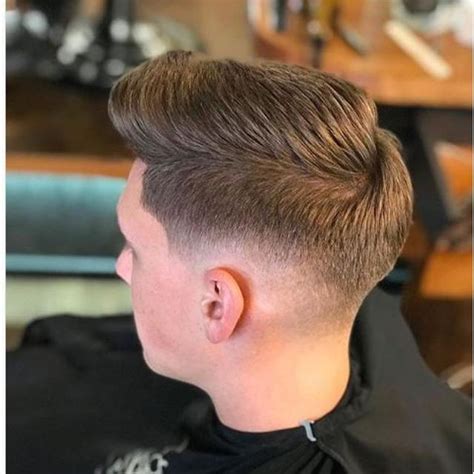 Susahnya potong rambut lurus kaku | sepedaan dari jakarta ke denpasar feat. Model Rambut Ini Bikin Pria Dilirik Meski Pakai Sandal ...