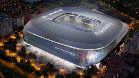 Con el nuevo plan se ordenan en total 90.000 metros cuadrados de los alrededores del santiago bernabéu, y el club costeará los 13 millones de euros de la remodelación de 37.000 metros cuadrados de espacio público. El nuevo Santiago Bernabeu del Real Madrid tendrá sala de ...