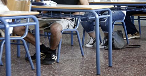 ΧΑΜΟΣ ΣΤΗΝ ΑΙΘΟΥΣΑ : Αυτο το λαθος του μηδενισε το γραπτο ...