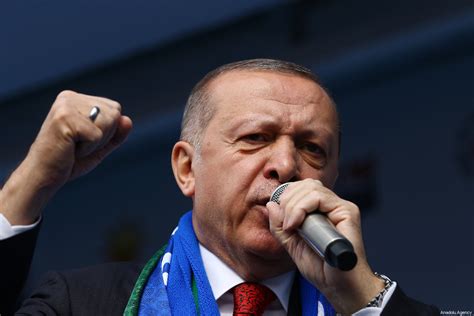 İsrail başbakanı benjamin netanyahu'nun ofisinden yapılan açıklamada, erdoğan'ın kuzey kıbrıs sakinlerine ve kürtlere ne söyleyeceği ilginç. Erdogan: Netanyahu is a 'tyrant' who kills children ...