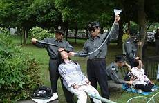 torture folter terrifying foltermethoden methoden tokio falun exhibits ausstellung vorführung creeps