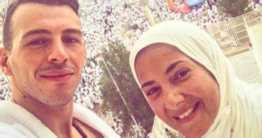 نفى الإعلامى رامى رضوان، زوج الفنانة دنيا سمير غانم، ما نشر حول دخول الفنان سمير غانم فى غيبوبة، بسبب إصابته بـ. شاهد رامى رضوان وزوجته دنيا سمير غانم فى الحج - اليوم السابع
