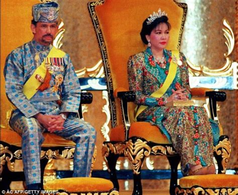 Ucapan tahniah disampaikan kepada sultan sharafuddin idris shah yang selamat diijab kabul dengan bekas pembaca berita rtm, norashikin abdul rahman. Gambling Ex-Wife of Sultan of Brunei Accuses Bodyguard of ...