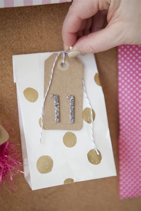 How to make a wedding advent calendar! How to make a wedding advent calendar!