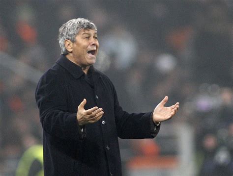 Mircea lucescu a lucrat la ambele echipe si a reusit lucruri importante cu amandoua. Mircea Lucescu a asistat la meciul Rapid - Reşiţa! Ce ...