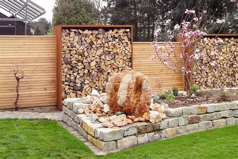 Holzwand garten sichtschutz garten backsteinmauer holzzaun blumenbeete bauerngarten sitzecken garten haus und garten vorgarten gestalten 49 fabulous backyard design ideas on a budget with little. LIGUNA Holzlager - die traumgarten ag | Holzwand garten ...