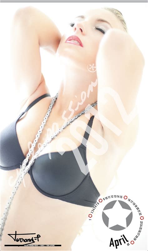 Check out the video with three liv world champions. Calendrier Cycle Passion 2012 (mannequins sexy)