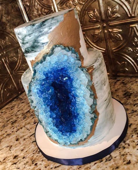 For the rosettes, it's best to practice a few on some parchment first. 9 Unbelievable Geode Wedding Cakes That Will Amaze You ...