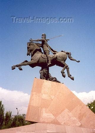 He is best known for leading the armenian army at the battle of avarayr in 451, which ultimately secured the armenians' right to practice christianity. Sparapet Vartan Mamikonian statue - Yerevan