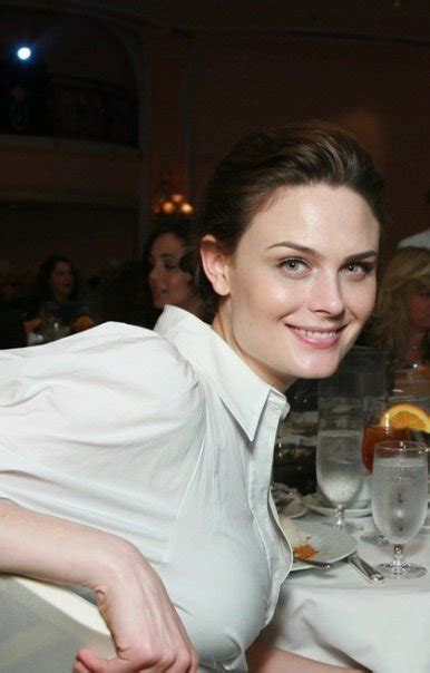 Do you like this video? Emily - Deschanel Photo (15273733) - Fanpop