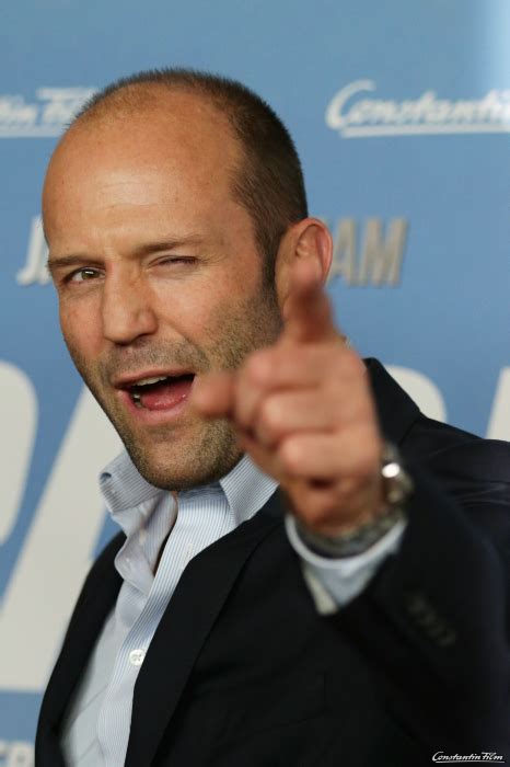 Dabei hilft ihm die verschuldete und gelangweilte. Photocall mit Schauspieler Jason Statham für seinen neuen ...