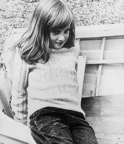 She had two older sisters and a younger brother. A young lady diana spencer | Princess diana pictures, Lady ...