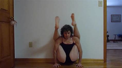 Contortionist milf fingered with leg behind head. Pin on Incredible Contortion