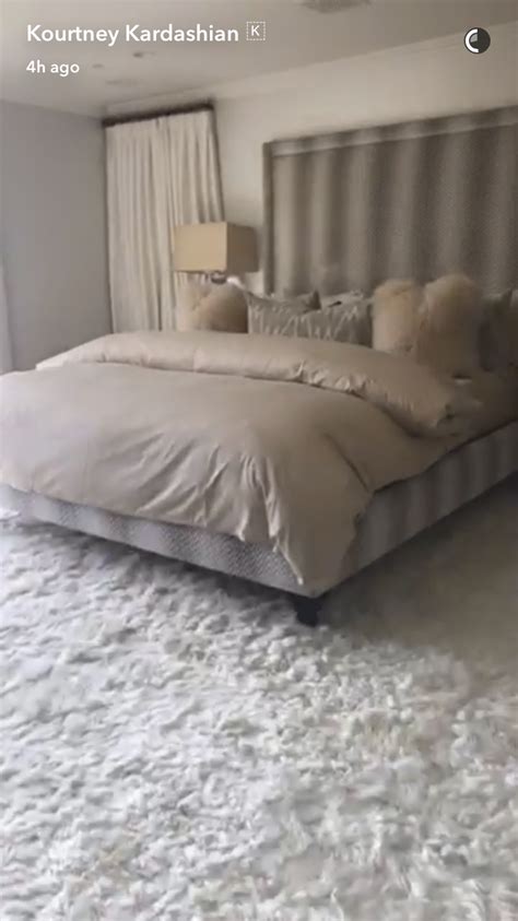 Reality tv star khloe kardashian keeps a rhinestone whip beside her bed. Kardashian Bedroom Furniture - yiyingb