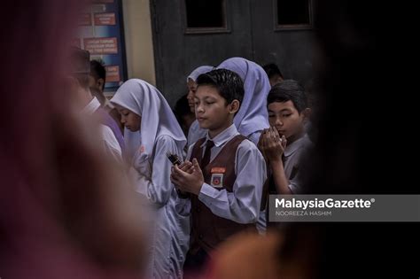 Kenyataan atau keadaan yang sebenarnya. Wajar mansuhkan UPSR