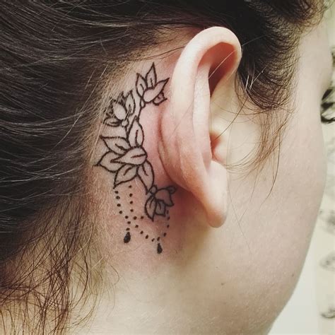 Why go for this placement? 70+ Best Behind The Ear Tattoos For Women