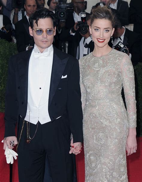 Johnny depp yakasında sular durulmuyor dedik, ama yanılmışız; Johnny Depp Divorce: Amber Heard Gives Husband Ultimatum ...