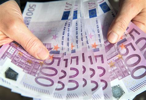 Dieser anblick könnte bald selten werden: Geld: Aus für den 500-Euro-Schein naht (Video) - Ratgeber ...