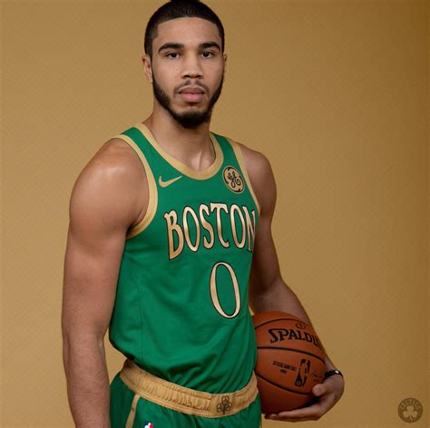 [閒聊] 19-20賽季 Boston Celtics 城市版球衣 - 看板 Celtics - 批踢踢實業坊