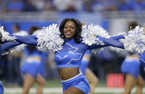 Stream every nfl game live on your mobile or pc. Best of 2017 NFL cheerleaders: Week 1 | NFL.com